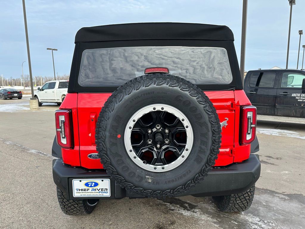 New 2024 Ford Bronco Outer Banks w/ Sasquatch Package image 4