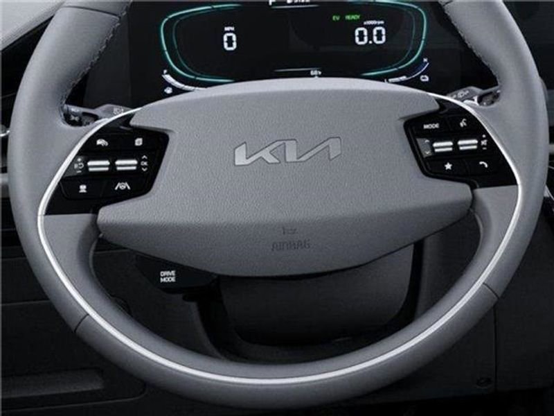 New 2025 Kia Niro EX Touring image 49