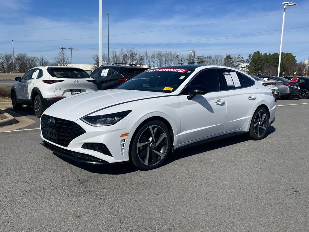 Used 2023 Hyundai Sonata SEL Plus image 3