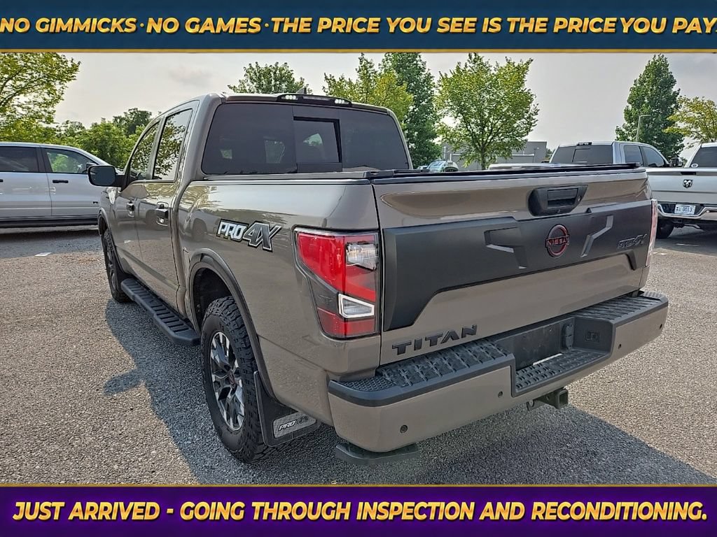 Used 2023 Nissan Titan PRO-4X w/ Pro-4x Convenience Package AWD/4WD image 5