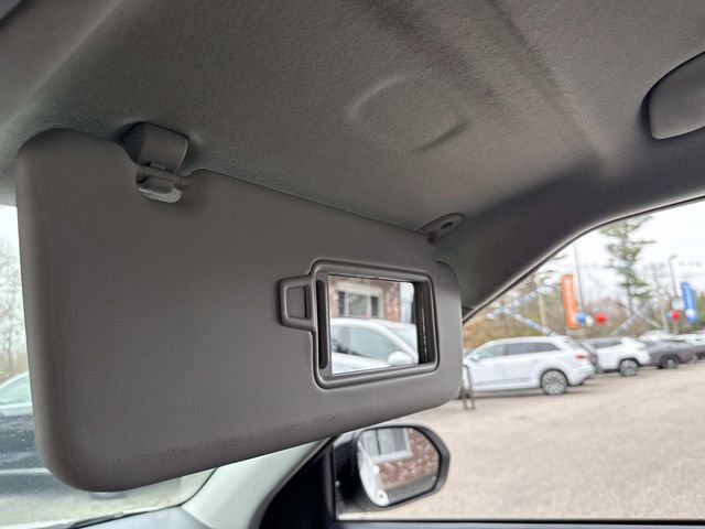 Used 2024 Kia Seltos S AWD/4WD image 29