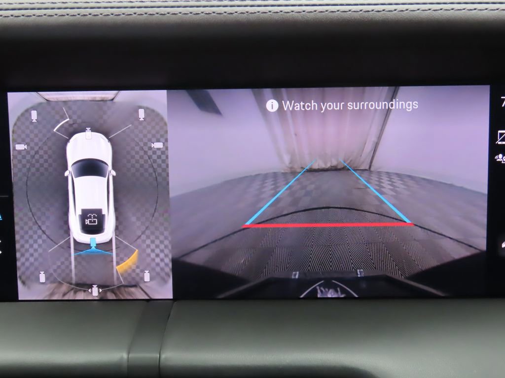 Used 2022 Porsche Taycan 4S image 15