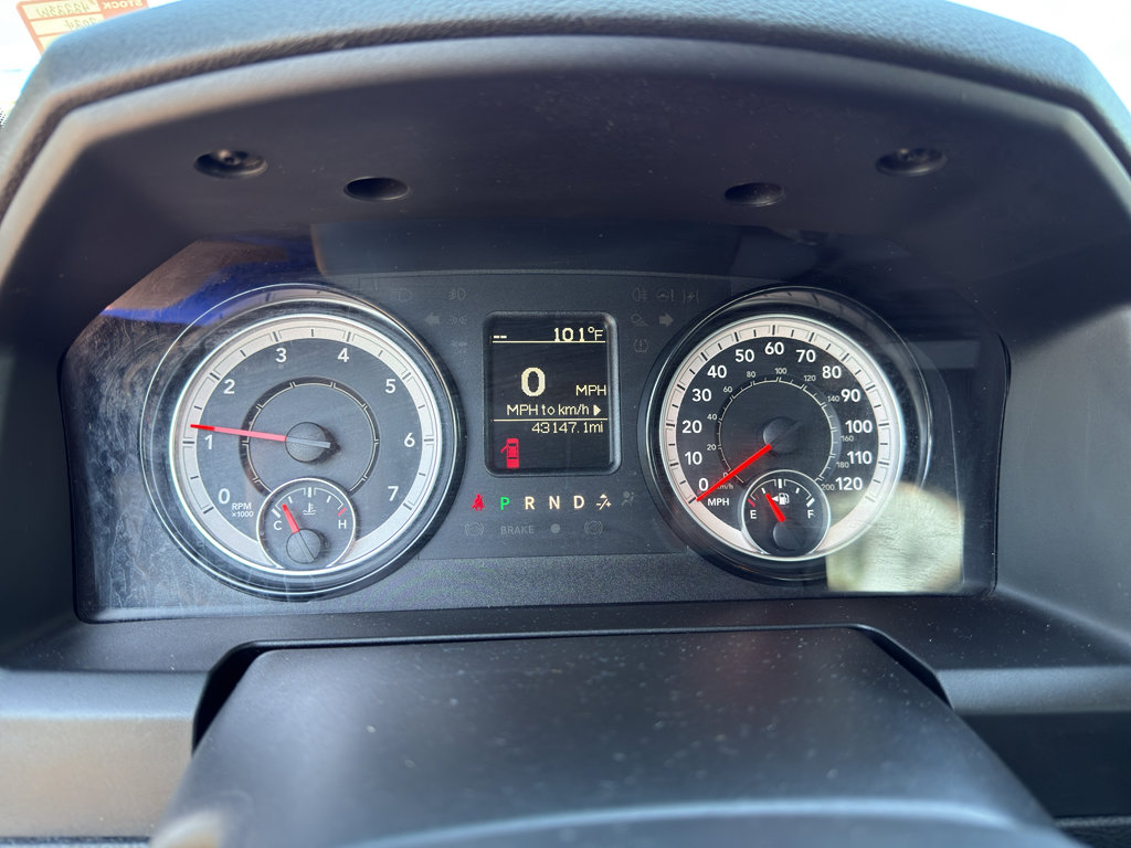 Used 2024 RAM 1500 Classic SLT image 22