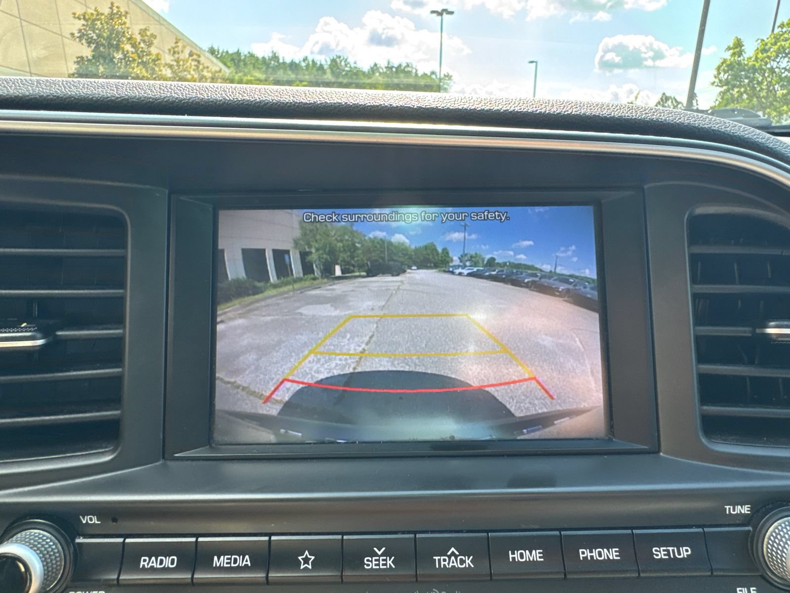 Used 2019 Hyundai Elantra SEL FWD image 28