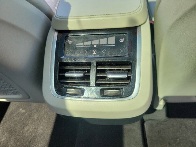 Used 2020 Volvo XC90 T6 Inscription AWD/4WD image 18