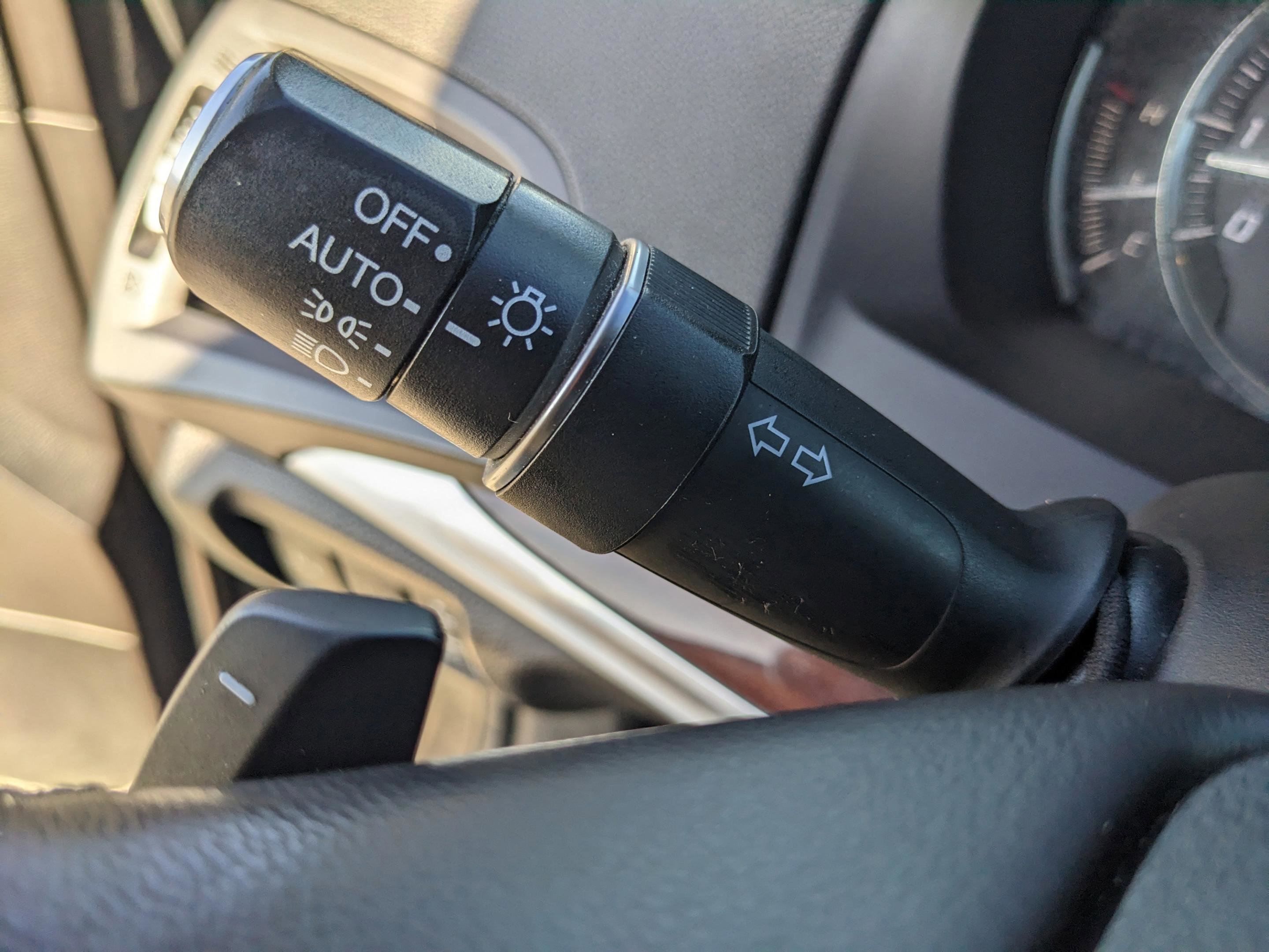 Used 2016 Acura MDX SH-AWD image 28