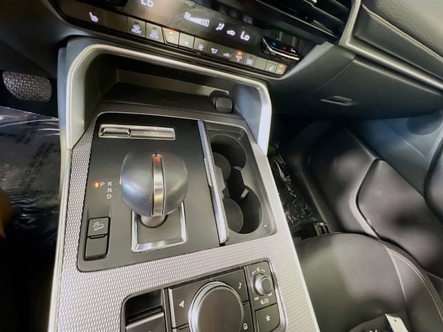 Used 2024 MAZDA CX-90 3.3 Turbo w/ Premium Package AWD/4WD image 25