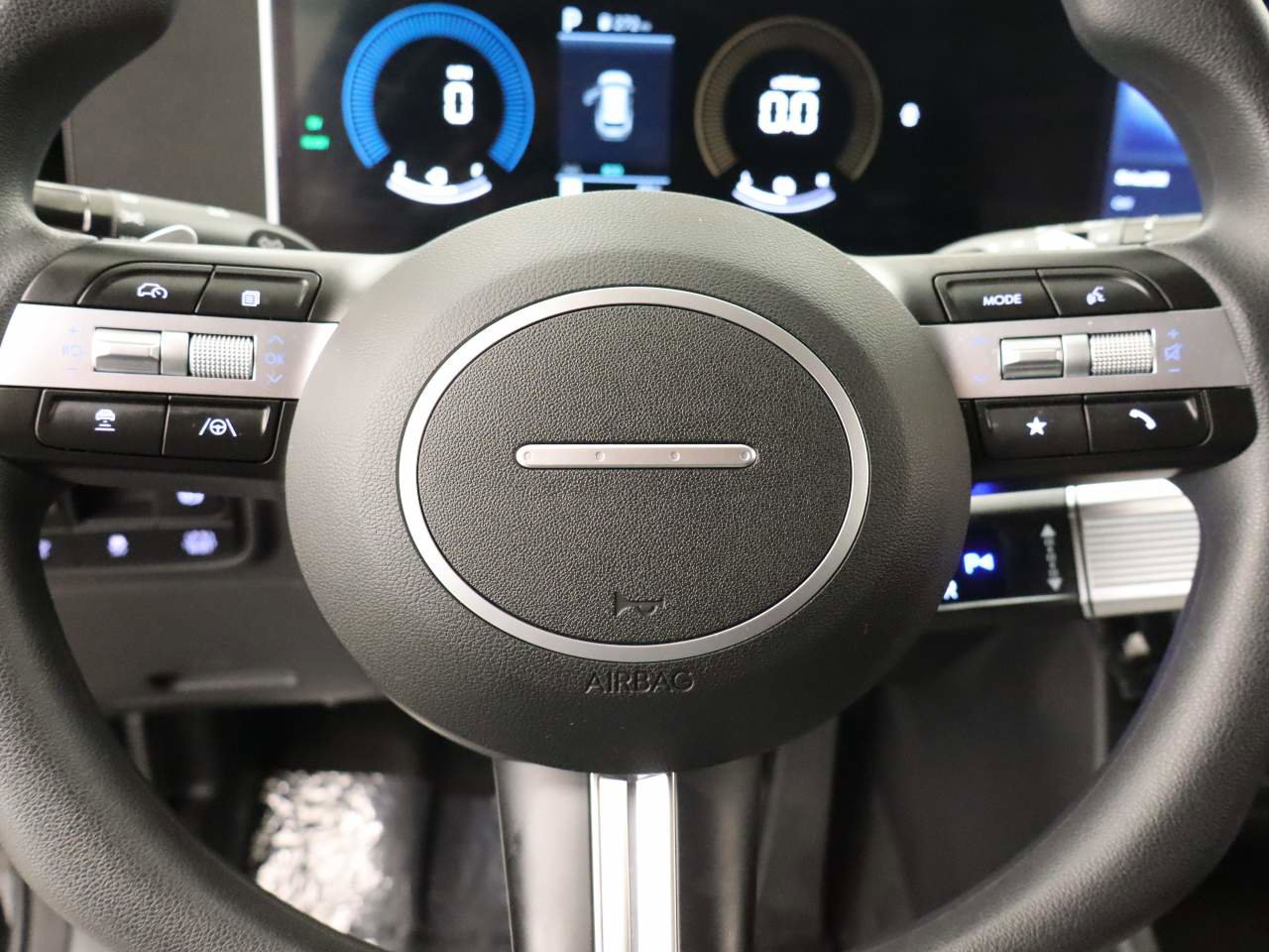 Used 2025 Hyundai Tucson Blue image 14