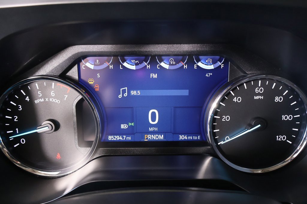 Used 2023 Ford Expedition Max XLT image 4