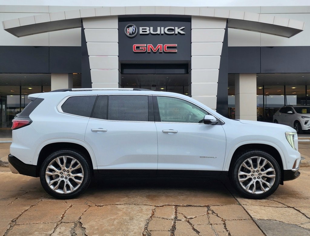 New 2026 GMC Acadia Denali image 3