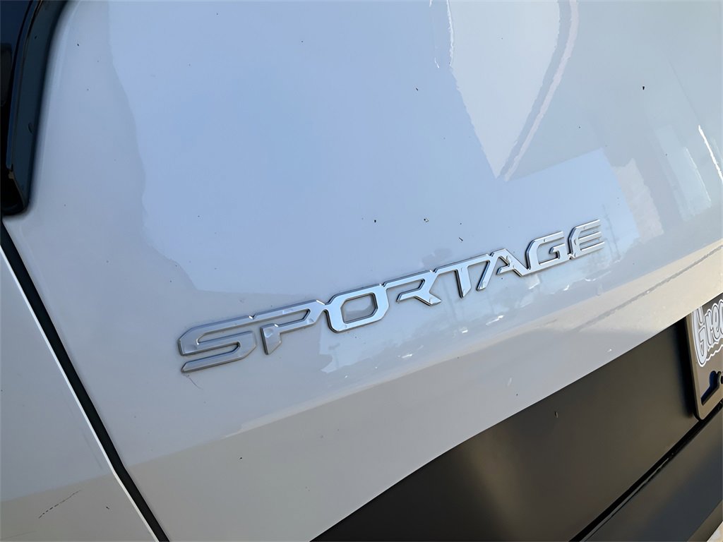 Used 2025 Kia Sportage EX w/ EX Premium Package image 10