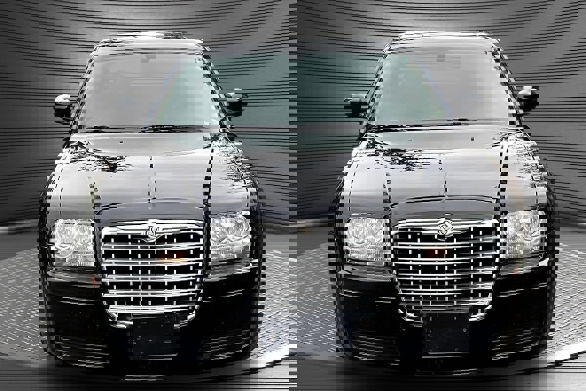 Used 2007 Chrysler 300 RWD image 2