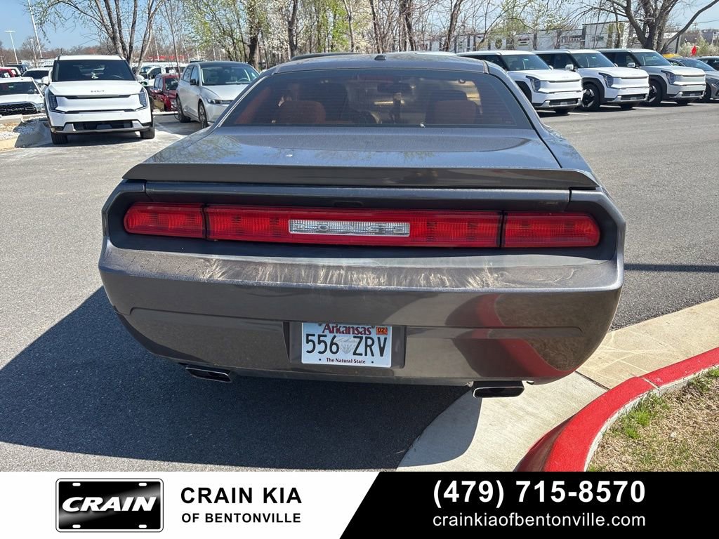 Used 2013 Dodge Challenger SXT w/ Super Sport Group image 9