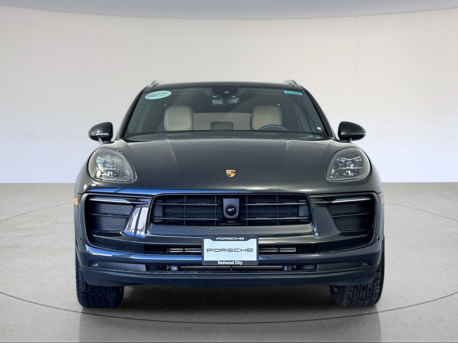 Certified 2026 Porsche Macan AWD/4WD image 11