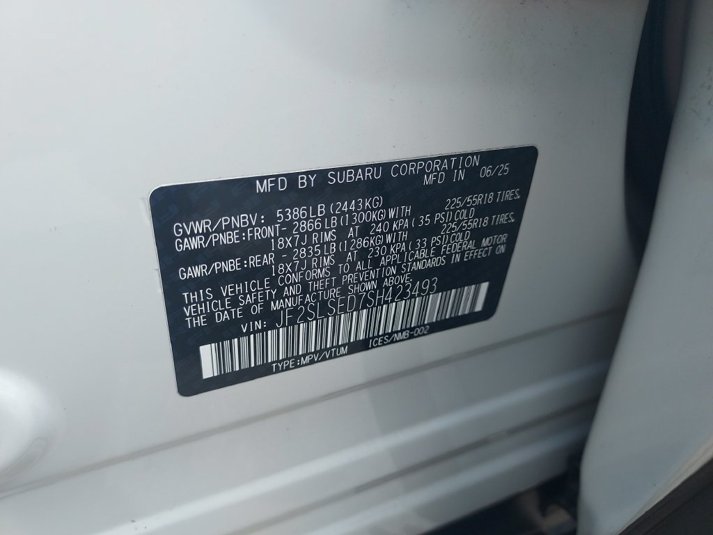 Used 2025 Subaru Forester Premium AWD/4WD image 24