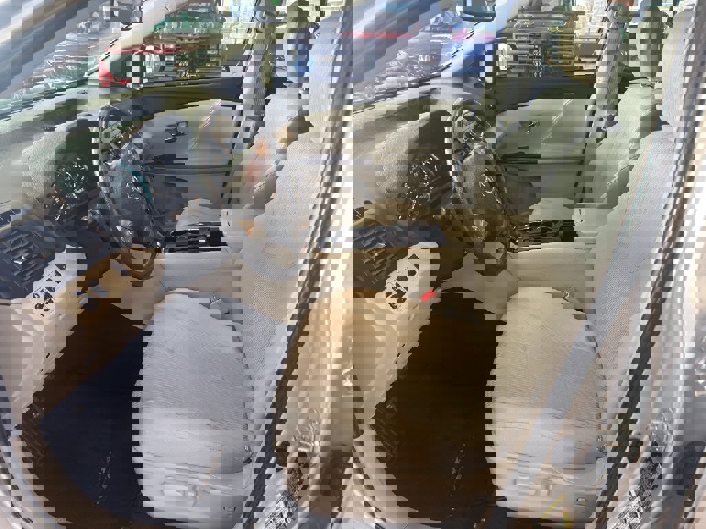 Used 2010 Toyota Venza image 10