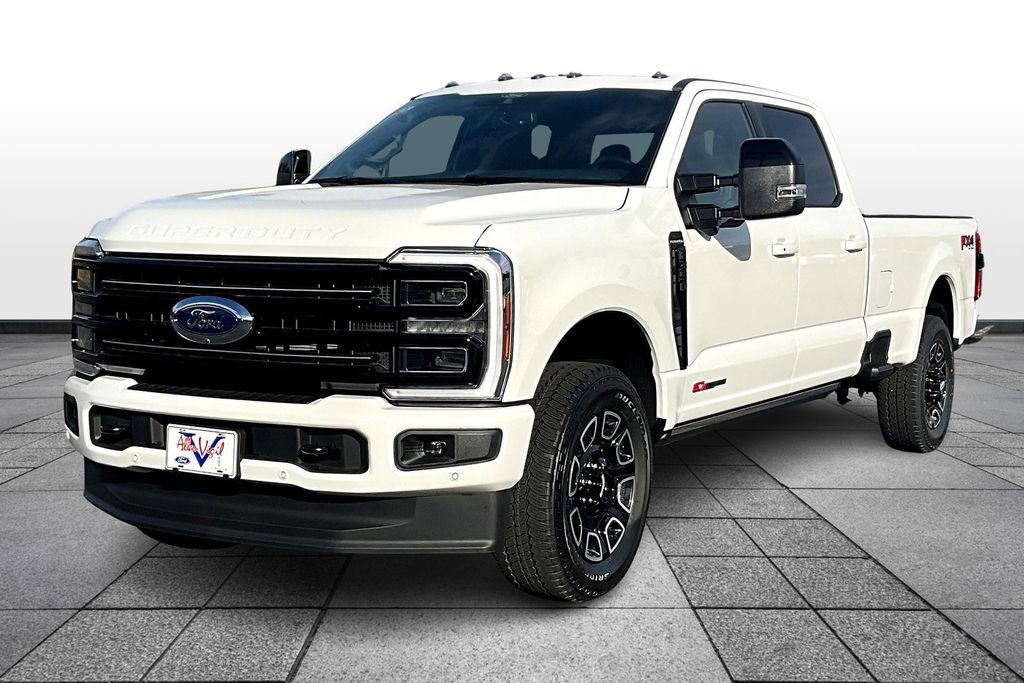 New 2026 Ford F350 4x4 Crew Cab Super Duty image 2
