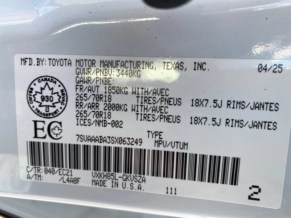 Used 2025 Toyota Sequoia 4WD image 28