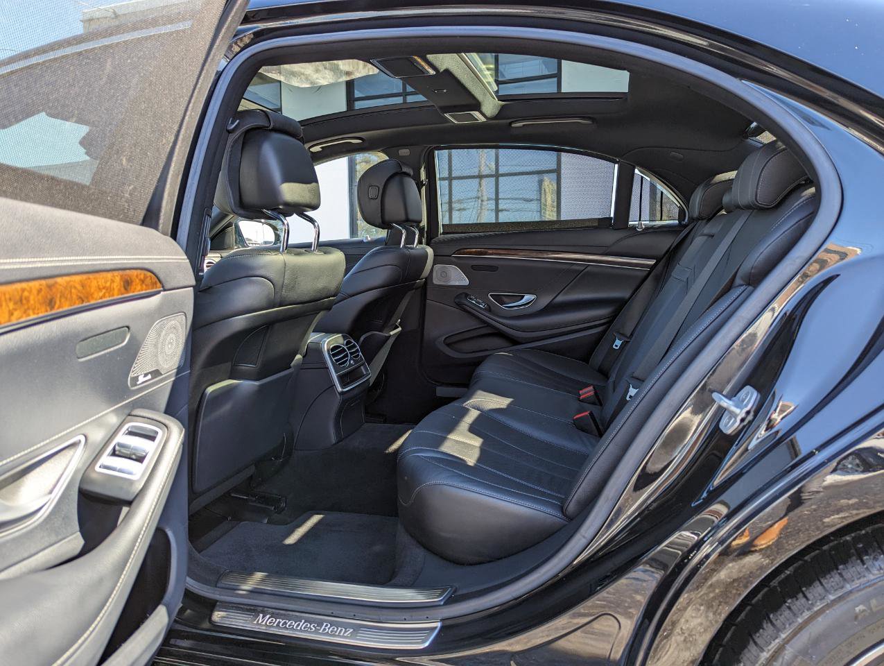 Used 2015 Mercedes-Benz S 550 4MATIC Sedan image 42