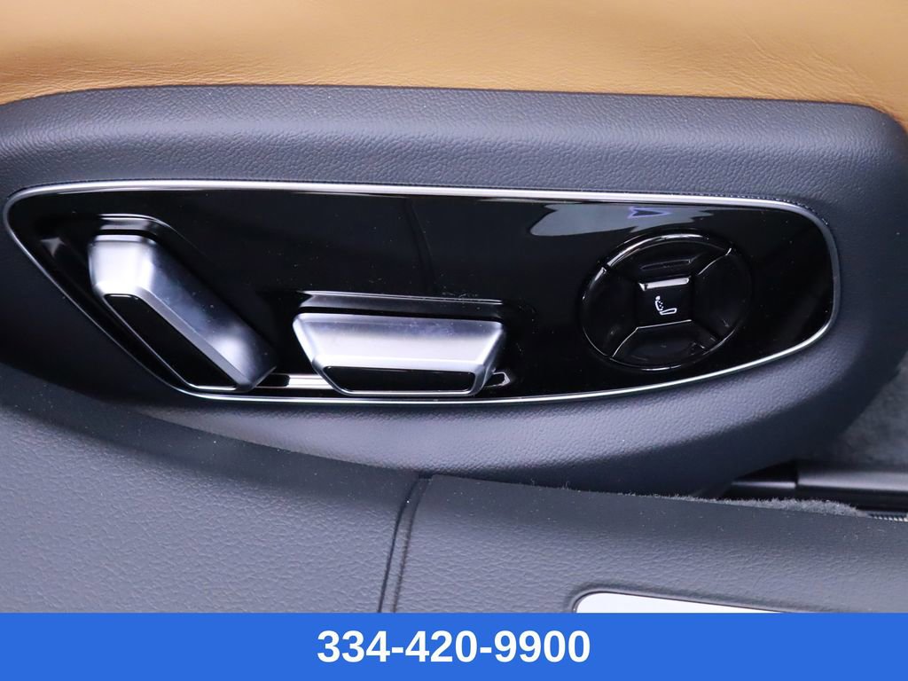 New 2025 Audi S8 image 25