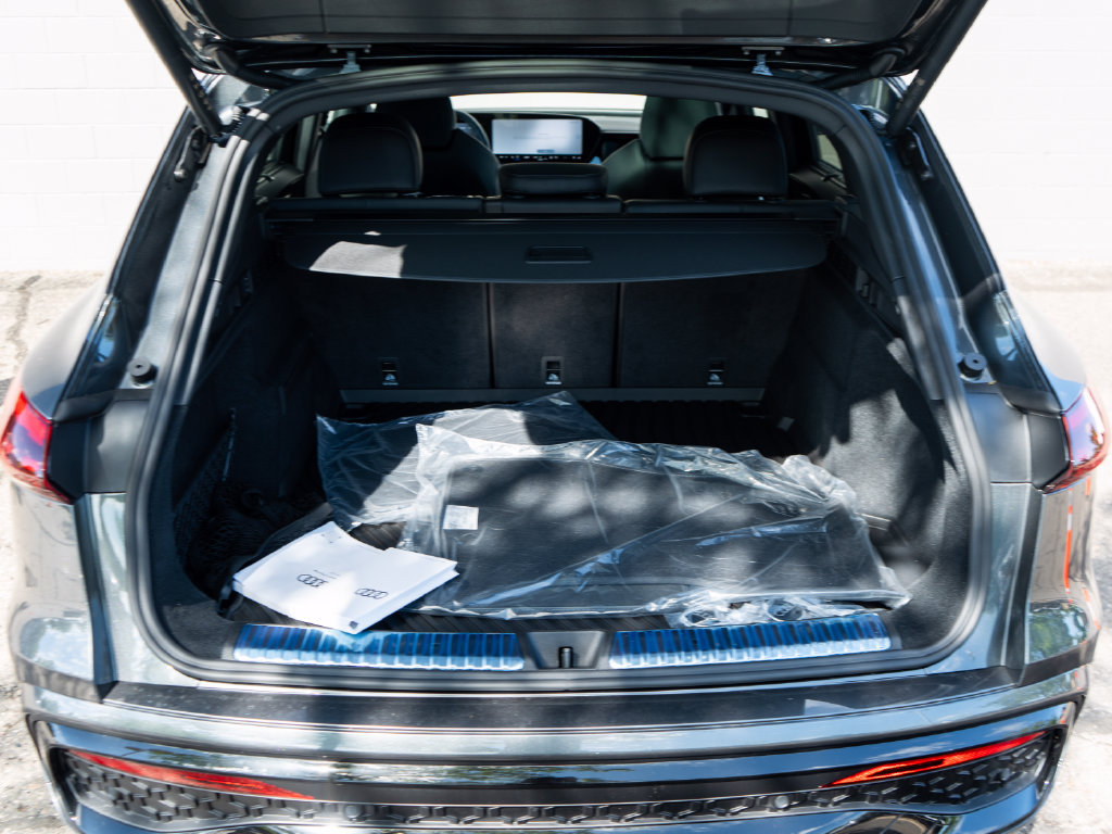 New 2026 Audi SQ5 Premium Plus AWD/4WD image 6