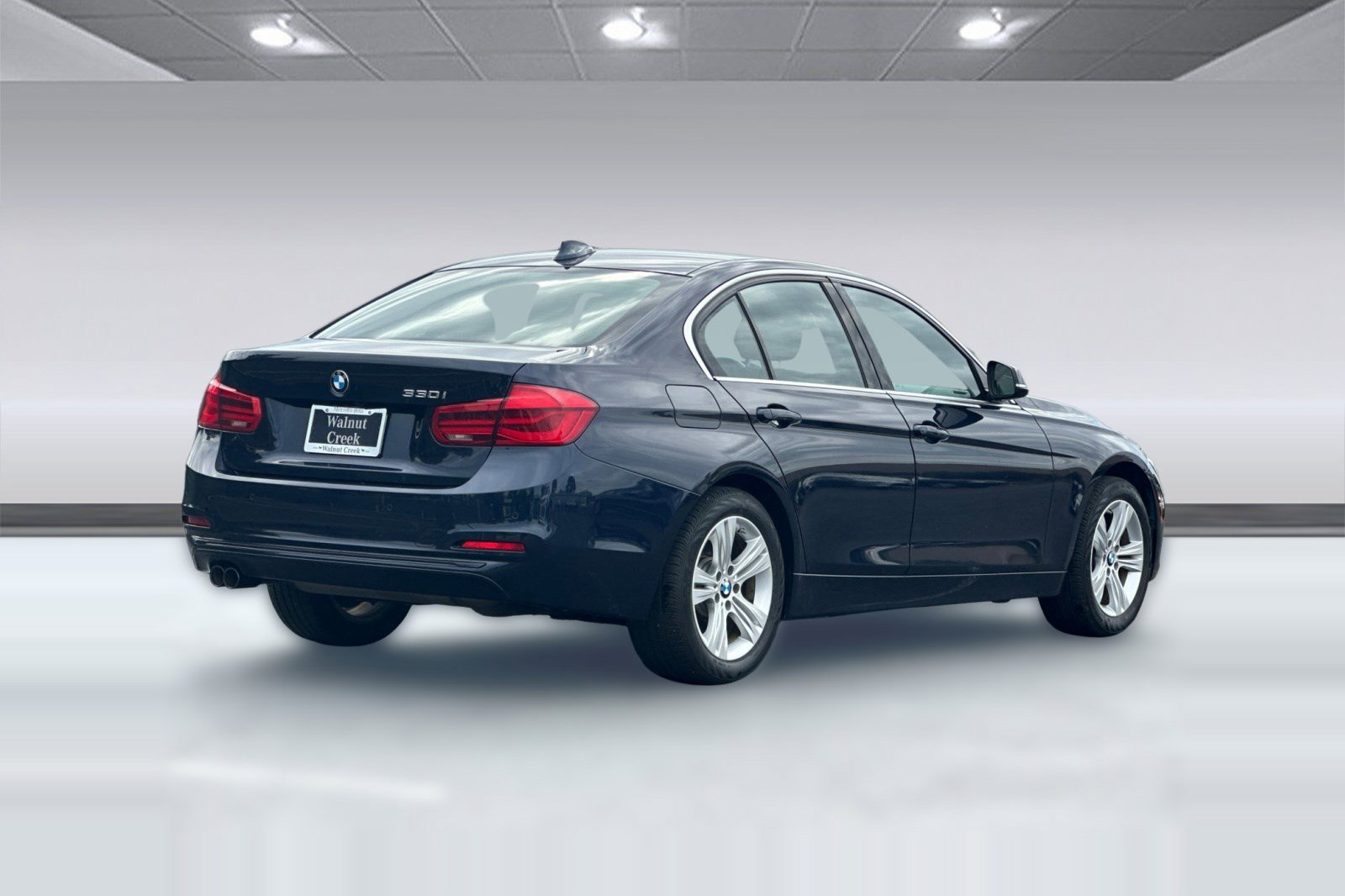 Used 2017 BMW 330i Sedan image 8