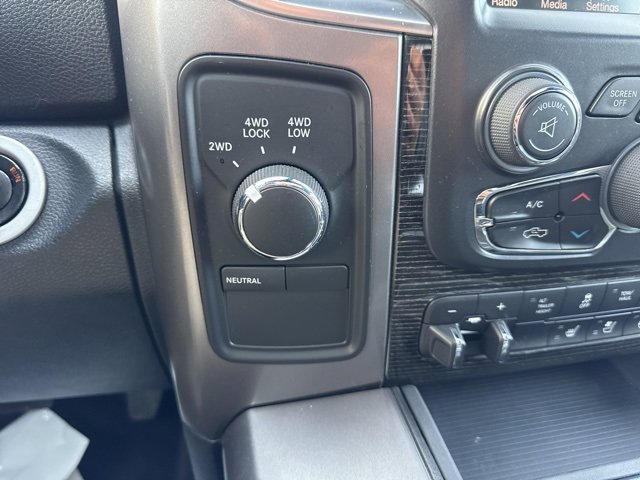 Used 2017 RAM 2500 Limited image 21