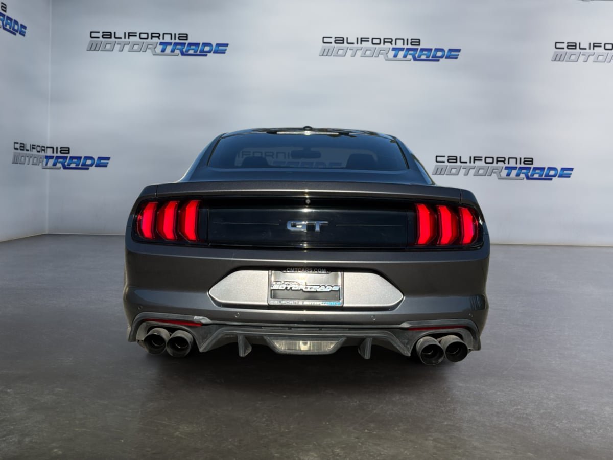 Used 2018 Ford Mustang GT Premium w/ GT Performance Package RWD image 6