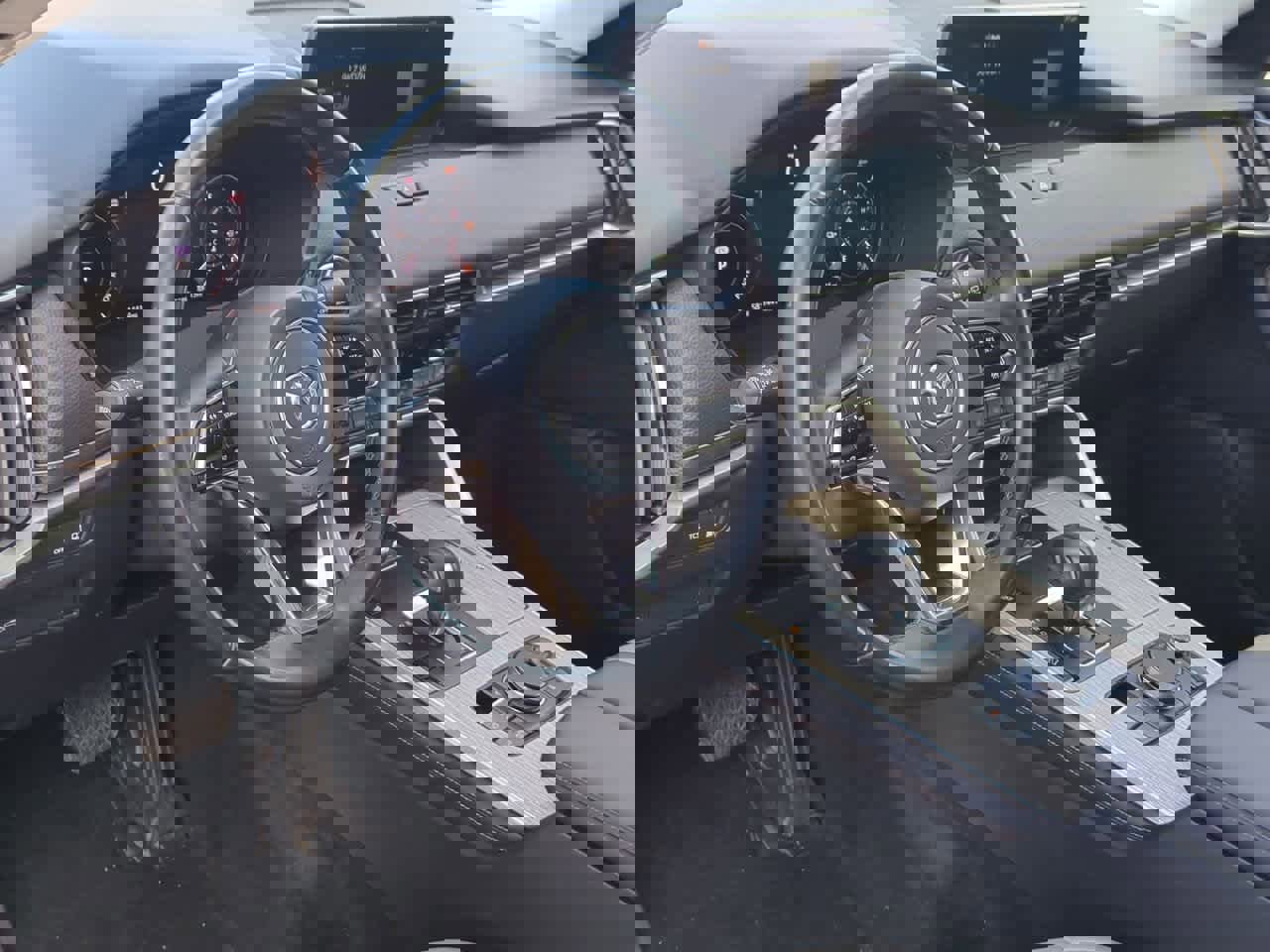 Used 2024 MAZDA CX-90 Plug-In Hybrid w/ Preferred image 2