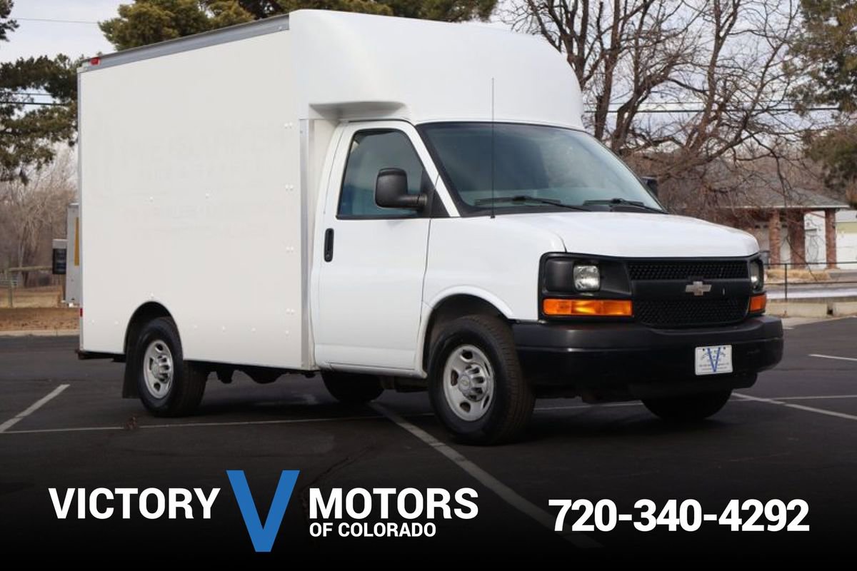 Used 2011 Chevrolet Express 3500 image 1