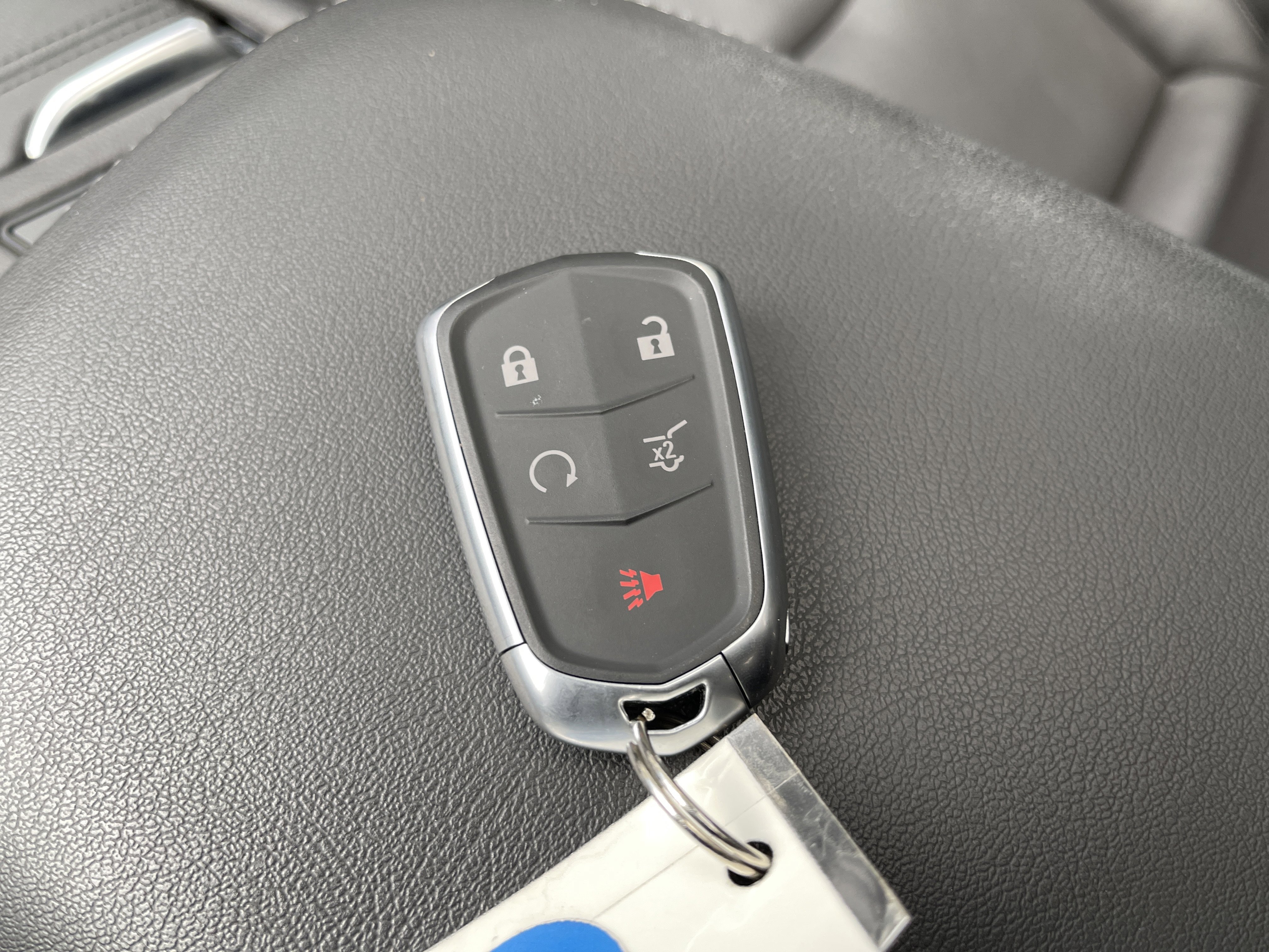 Used 2025 Cadillac XT6 Premium Luxury image 54