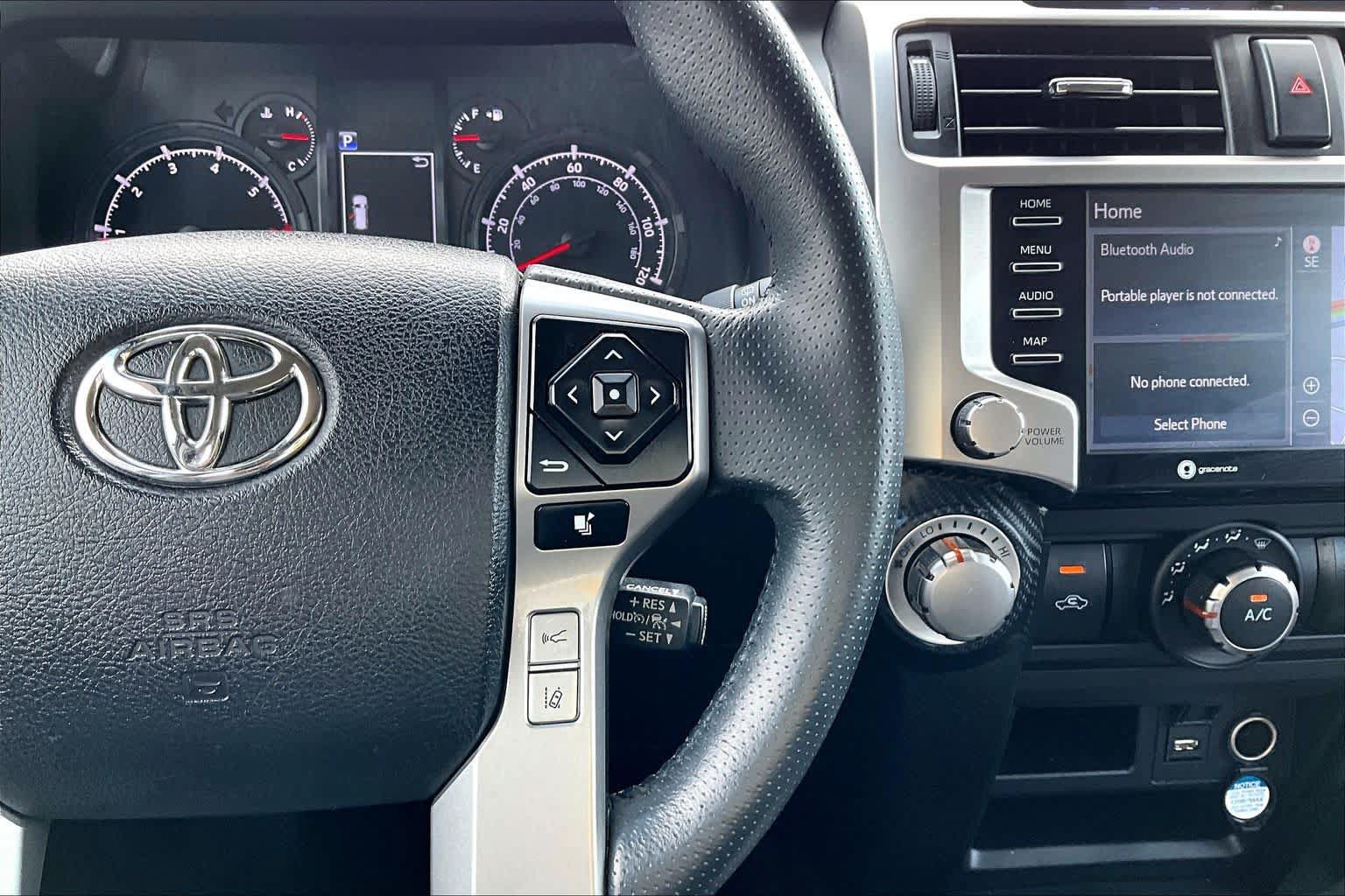 Used 2020 Toyota 4Runner SR5 Premium AWD/4WD image 25