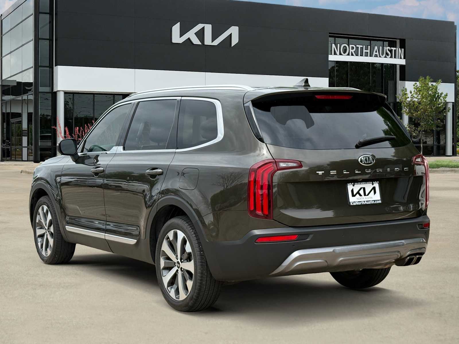 Used 2020 Kia Telluride EX w/ EX Premium Package image 7