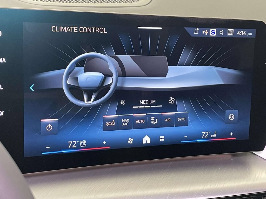 New 2026 BMW X2 xDrive28i w/ Technology Package AWD/4WD image 26