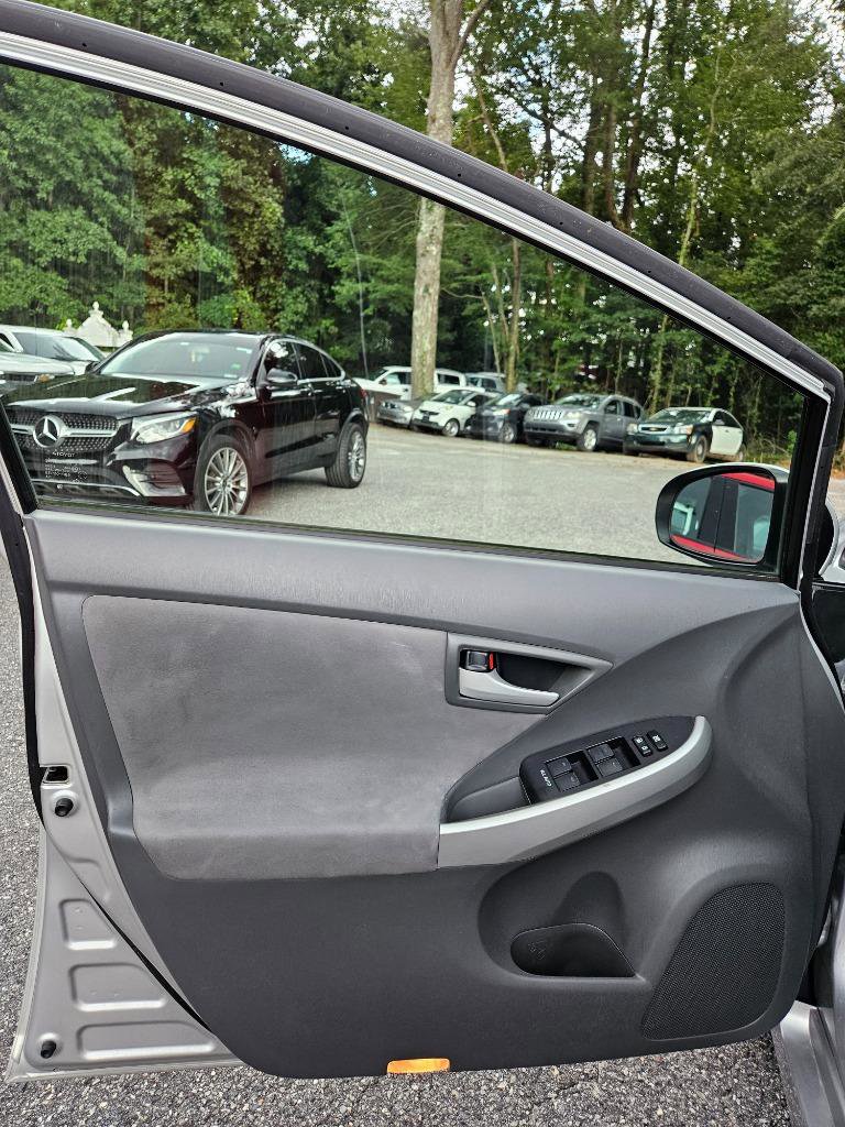 Used 2010 Toyota Prius Two image 16