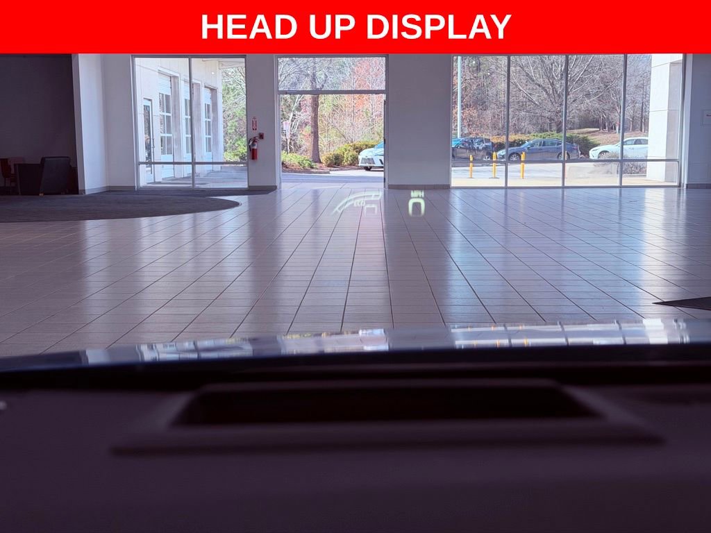 Used 2022 Toyota Prius Limited w/ Premium Convenience Package image 9