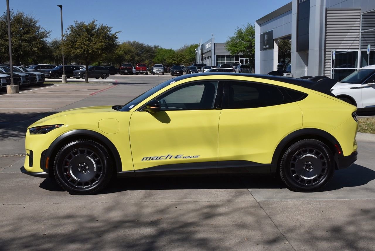 Certified 2025 Ford Mustang Mach-E GT w/ Interior Protection Package image 12