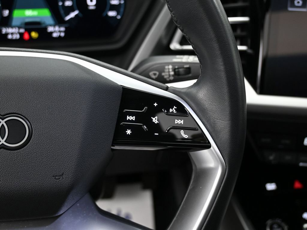 Used 2023 Audi Q4 e-tron Premium w/ Convenience Package image 21