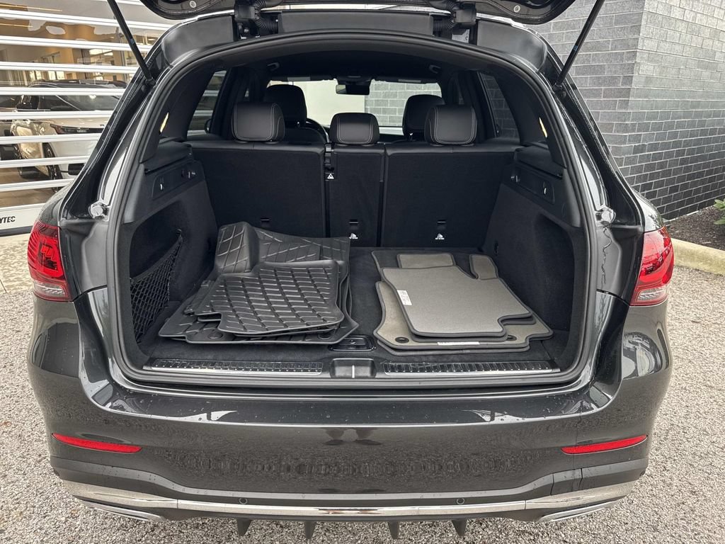 Used 2022 Mercedes-Benz GLC 300 4MATIC image 6