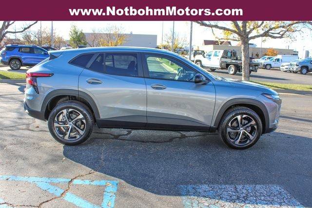 New 2026 Chevrolet Trax RS w/ Driver Confidence Package image 5