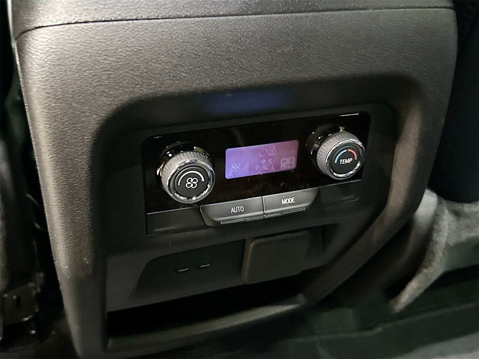 New 2026 Chevrolet Traverse LT image 26