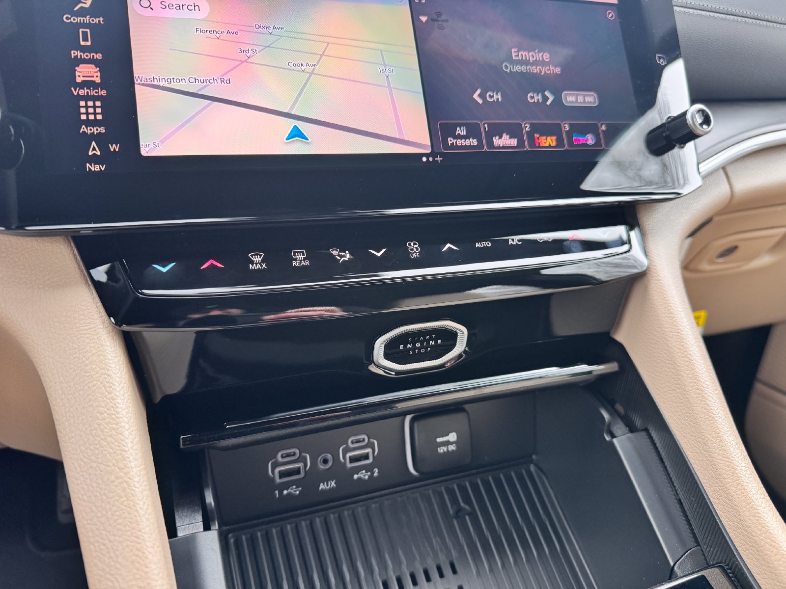 New 2026 Jeep Grand Cherokee Limited w/ Luxury Tech Group II AWD/4WD image 19