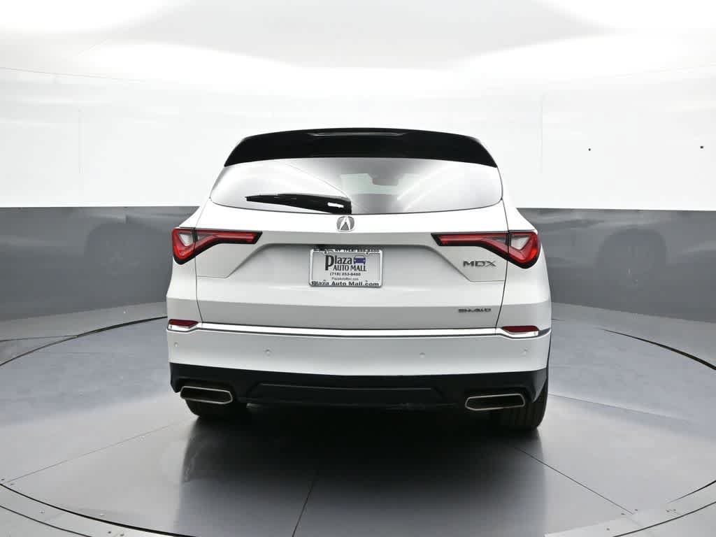 Certified 2024 Acura MDX w/ Technology Package AWD/4WD image 7