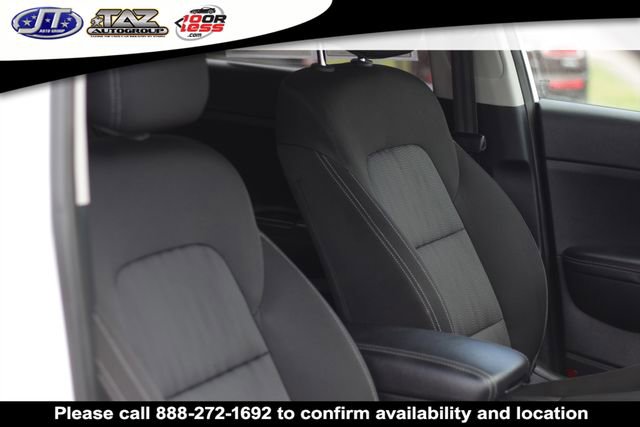 Used 2017 Kia Sportage LX AWD/4WD image 18