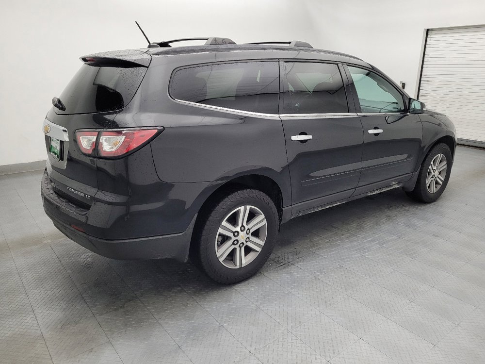 Used 2015 Chevrolet Traverse LT w/ LPO, 'HIT The Road' Package AWD/4WD image 10