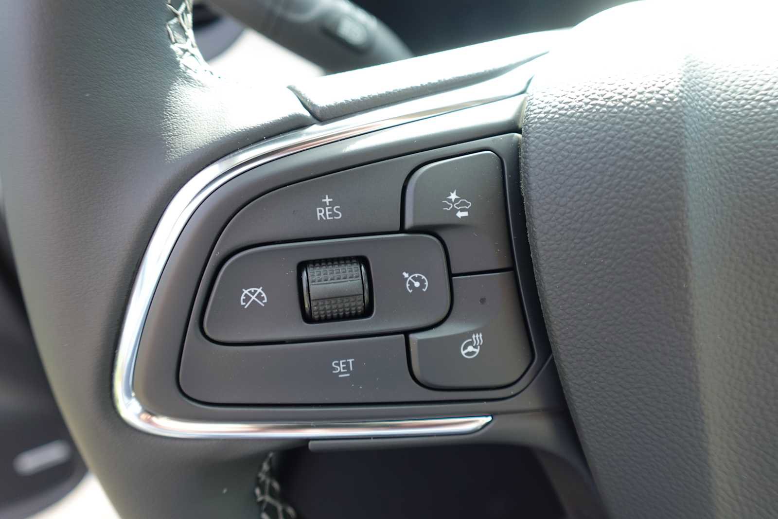 New 2026 Buick Encore GX Avenir w/ Avenir Convenience Package image 15