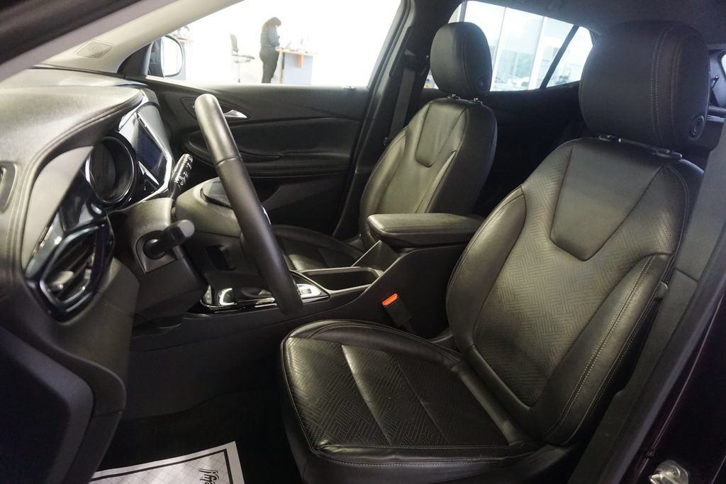 Used 2021 Buick Encore GX Essence AWD/4WD image 20