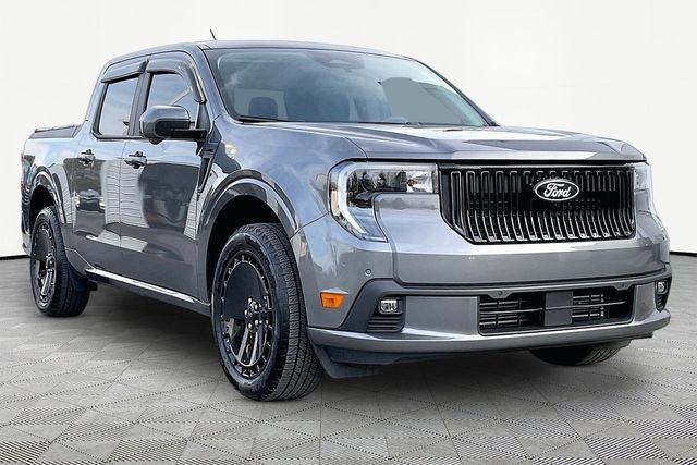 Used 2025 Ford Maverick Lobo image 1