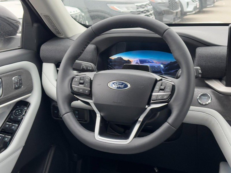 New 2026 Ford Explorer Platinum w/ LUX Leather Package image 8