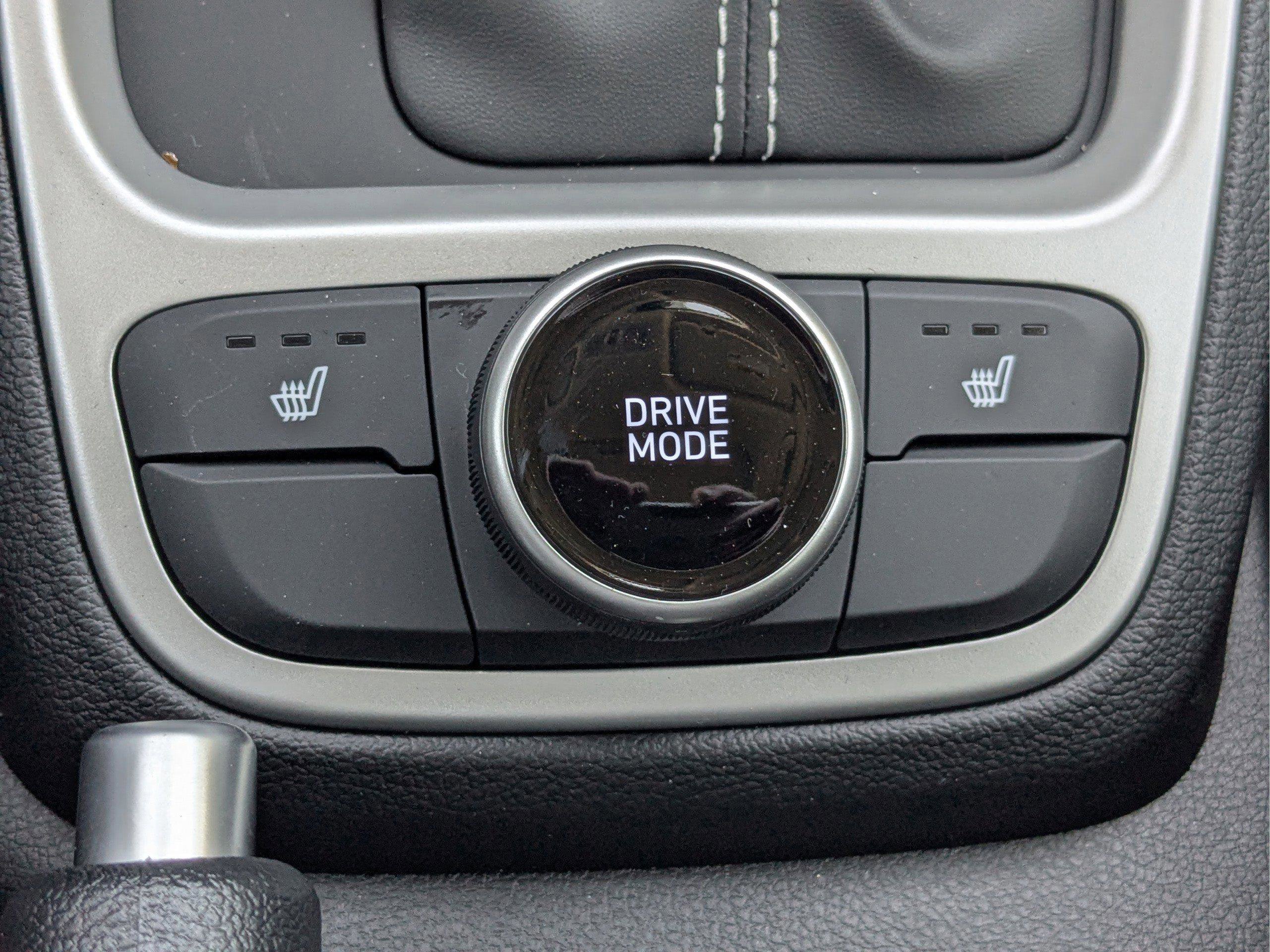 New 2026 Hyundai Venue SEL image 25